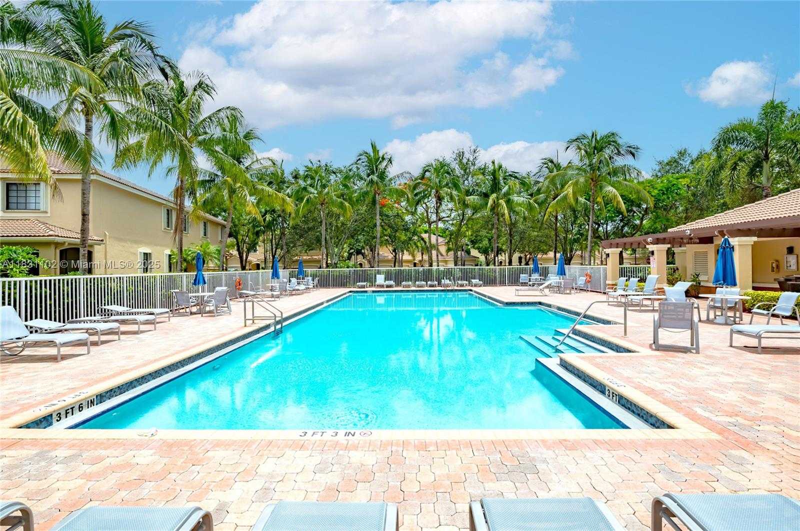Small Image of 4137 BRIAR LN #4137, Weston Number 35