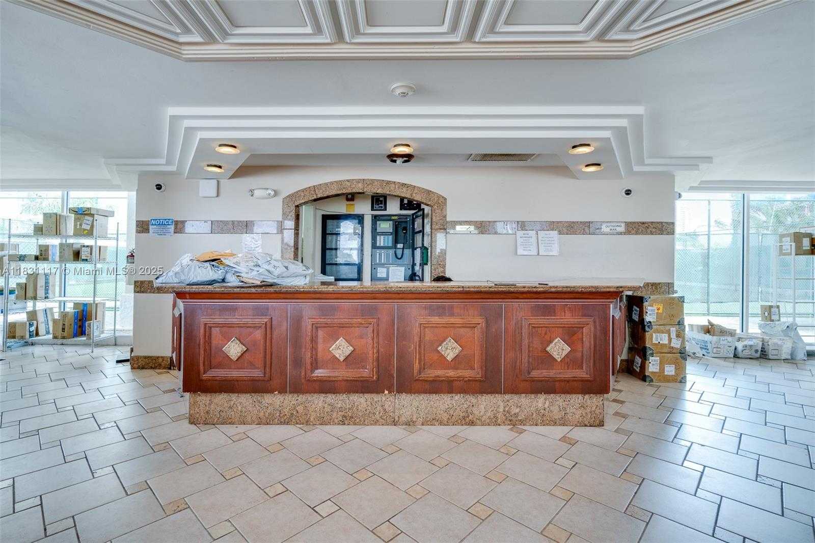 Small Image of 18031 BISCAYNE BLVD #1001, Aventura Number 27