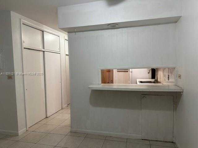 Small Image of 6580 SANTONA ST #A10, Coral Gables Number 6