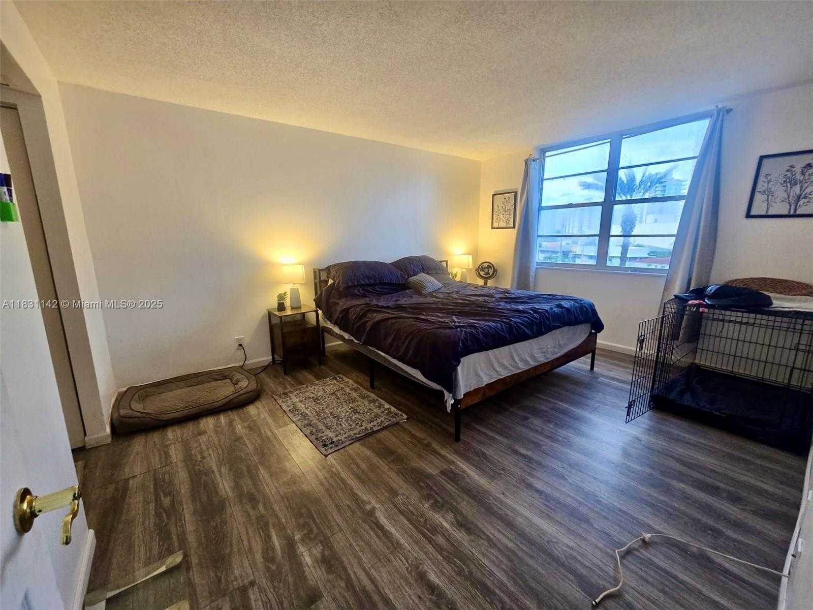 Small Image of 6770 INDIAN CREEK DR #4T, Miami Beach Number 15