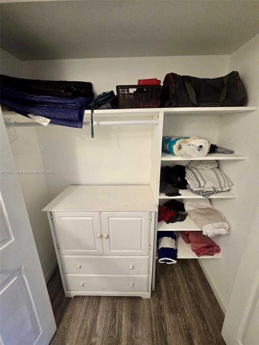 Small Image of 6770 INDIAN CREEK DR #4T, Miami Beach Number 20