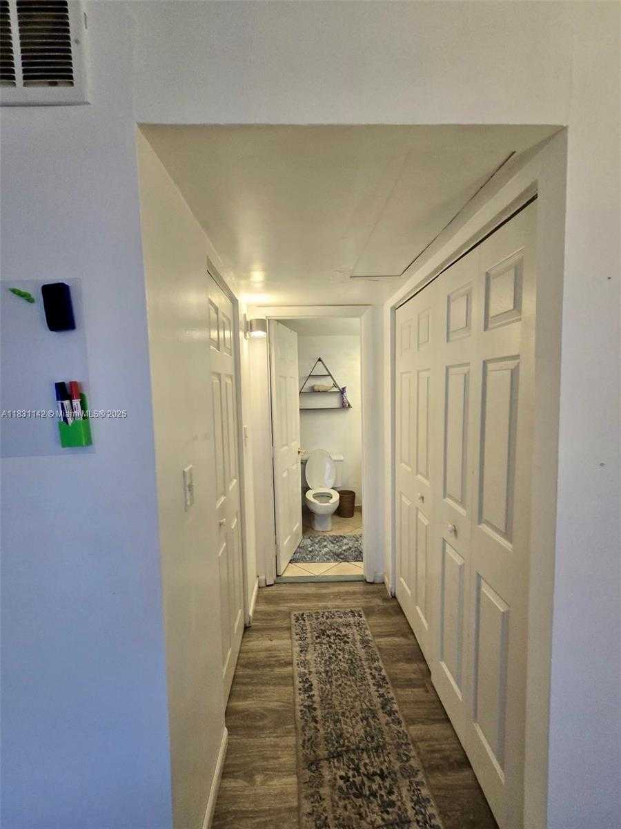 Small Image of 6770 INDIAN CREEK DR #4T, Miami Beach Number 25