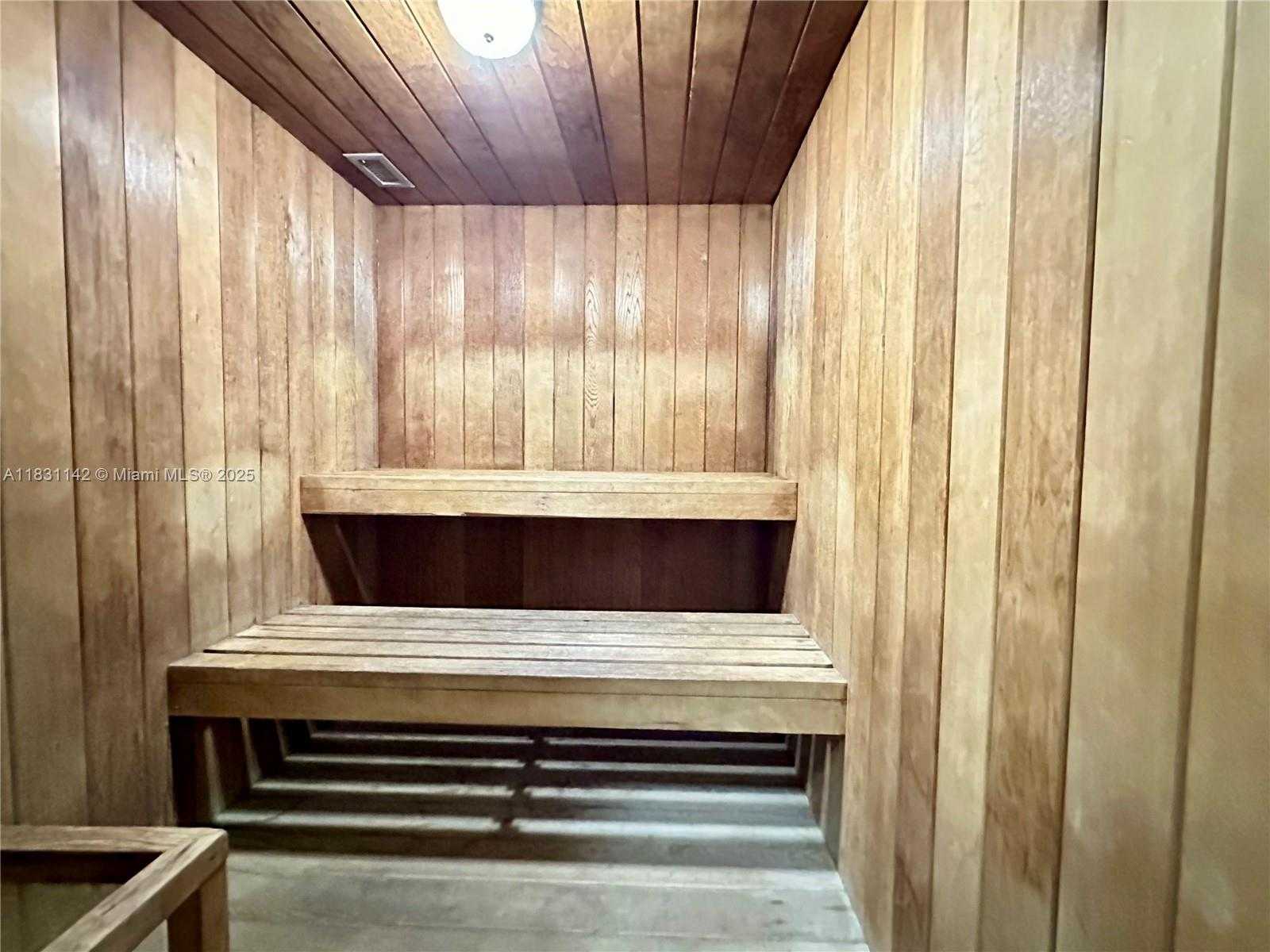 Small Image of 6770 INDIAN CREEK DR #4T, Miami Beach Number 54