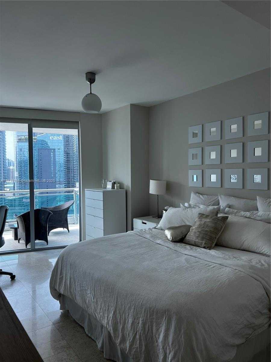 Small Image of 350 SOUTH MIAMI AVE #3302, Miami Number 47