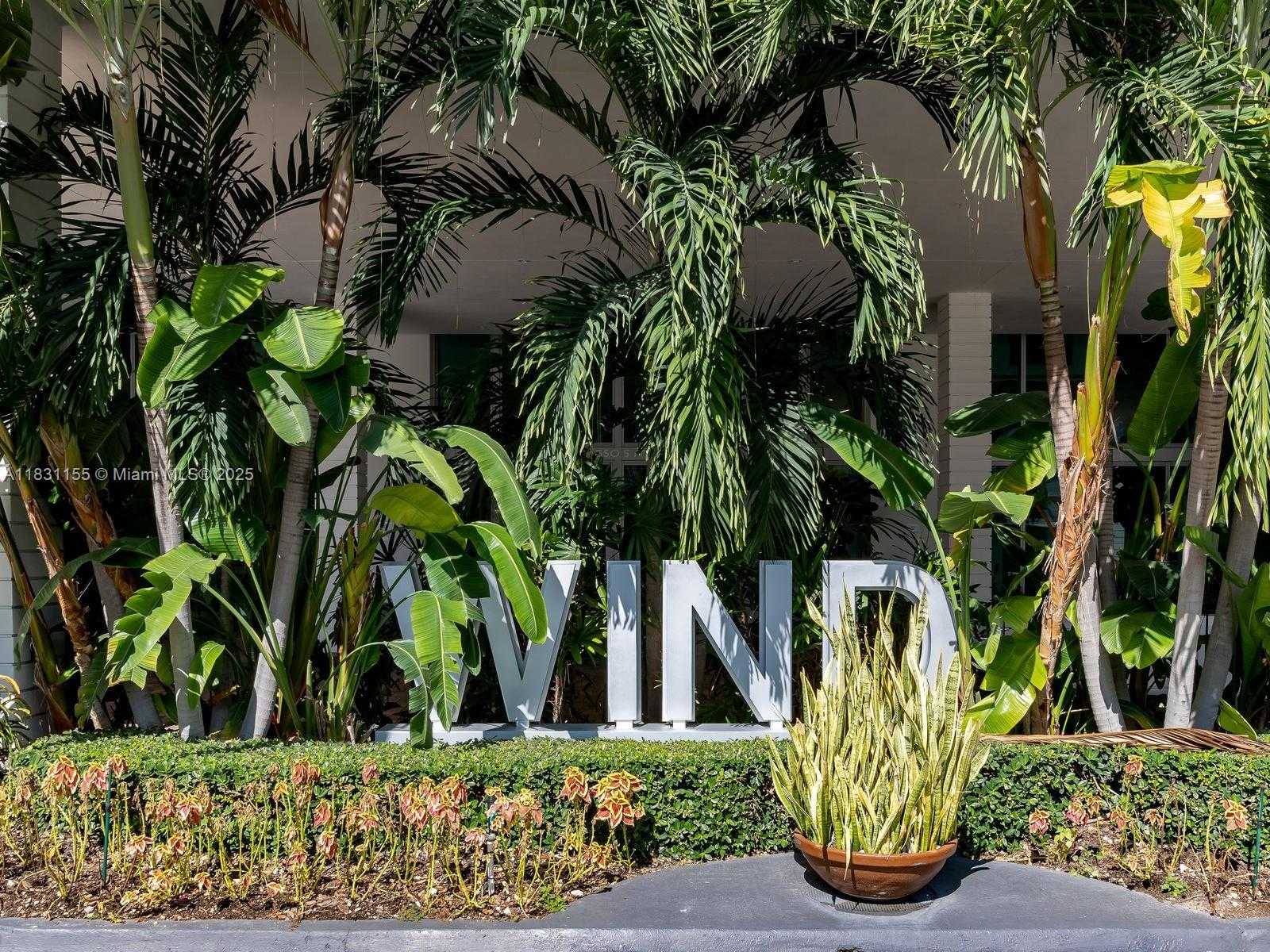 Small Image of 350 SOUTH MIAMI AVE #3302, Miami Number 5