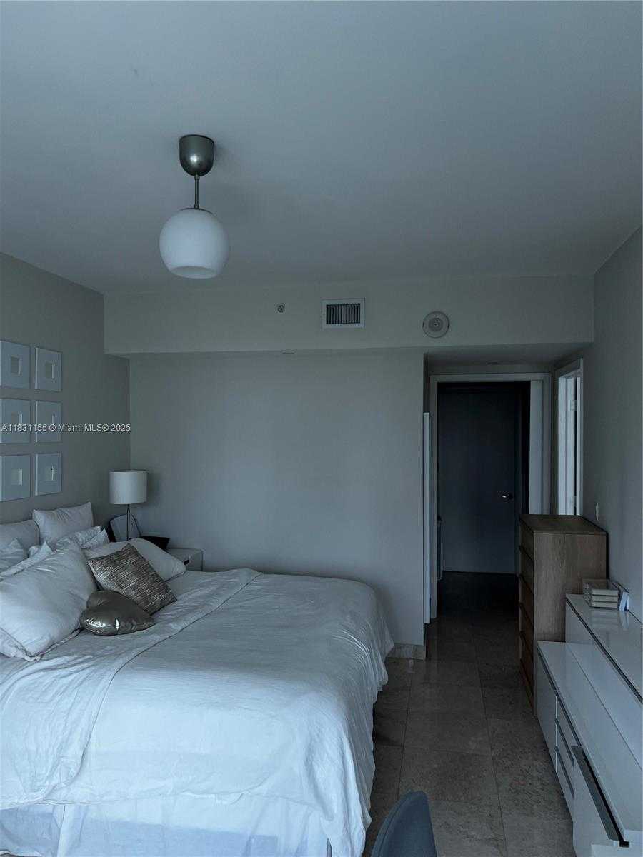 Small Image of 350 SOUTH MIAMI AVE #3302, Miami Number 50