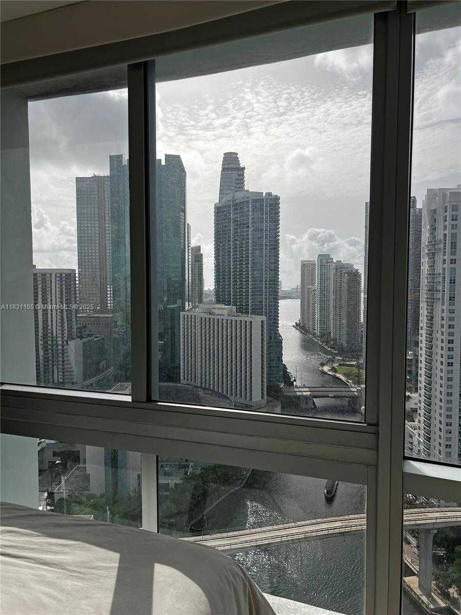Small Image of 350 SOUTH MIAMI AVE #3302, Miami Number 65