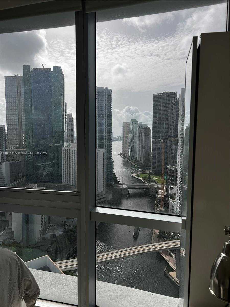 Small Image of 350 SOUTH MIAMI AVE #3302, Miami Number 66