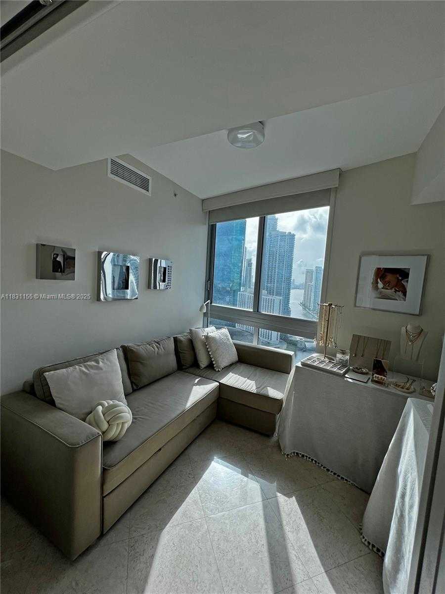 Small Image of 350 SOUTH MIAMI AVE #3302, Miami Number 68