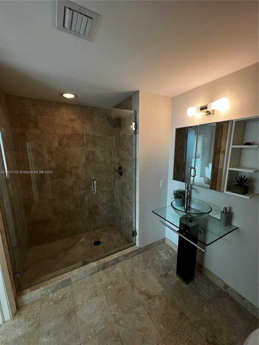 Small Image of 350 SOUTH MIAMI AVE #3302, Miami Number 73