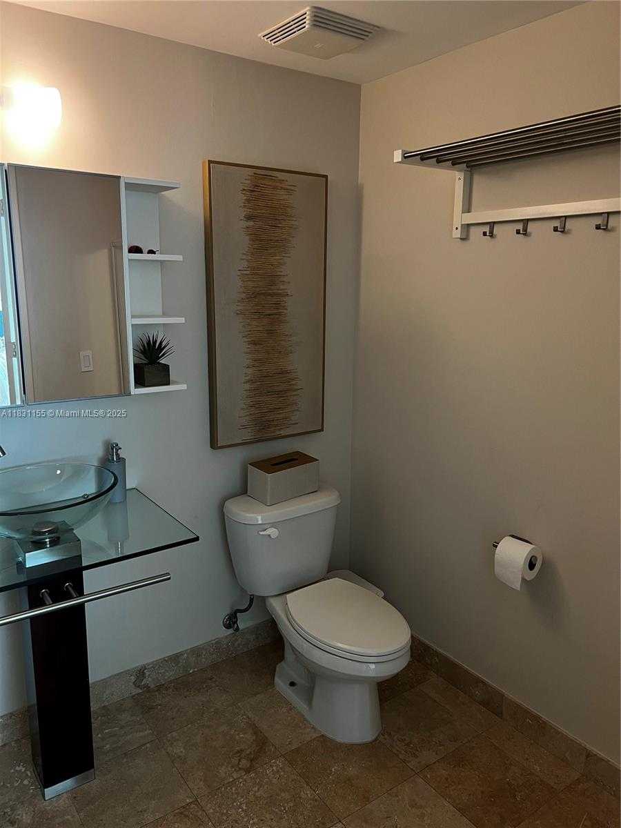 Small Image of 350 SOUTH MIAMI AVE #3302, Miami Number 75