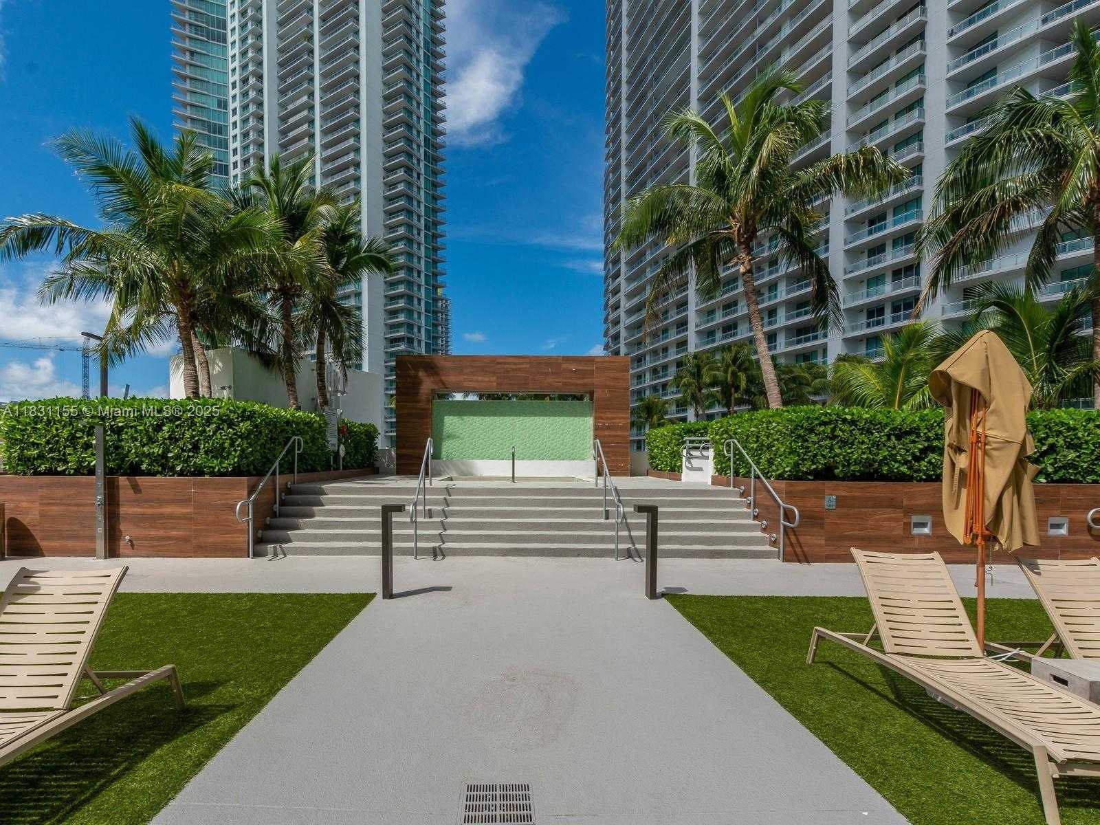 Small Image of 350 SOUTH MIAMI AVE #3302, Miami Number 81