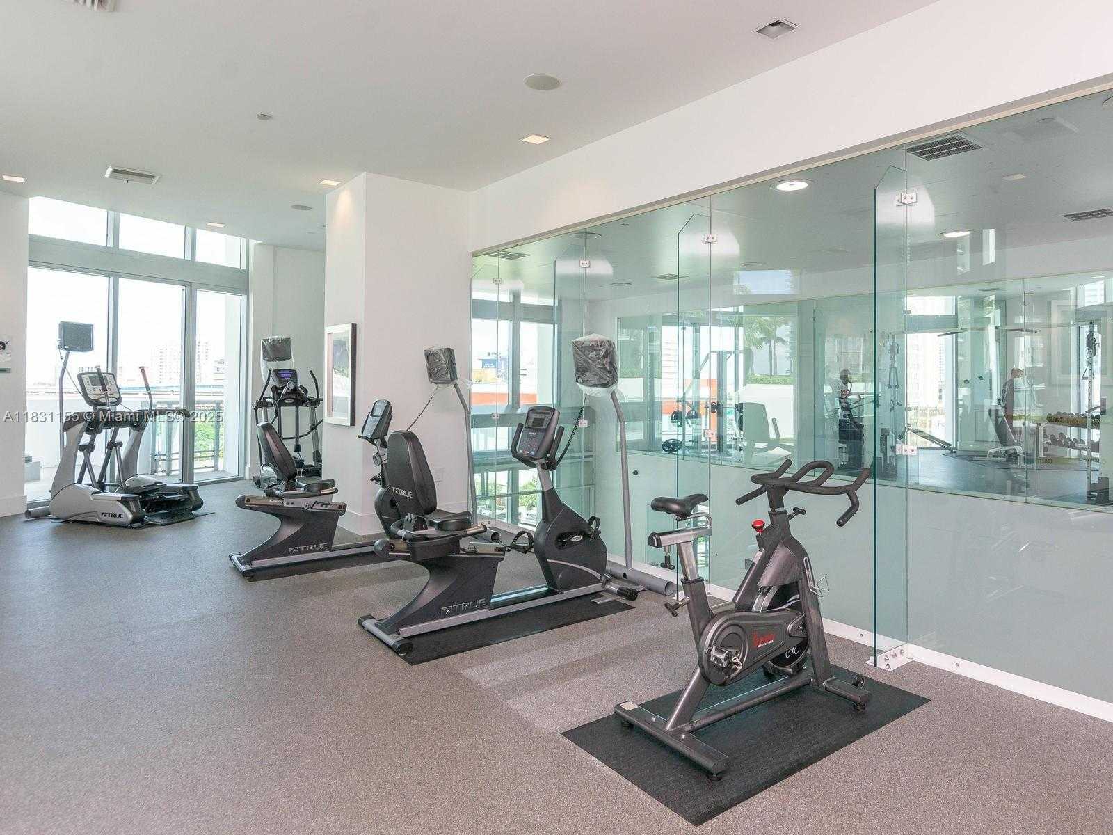 Small Image of 350 SOUTH MIAMI AVE #3302, Miami Number 87