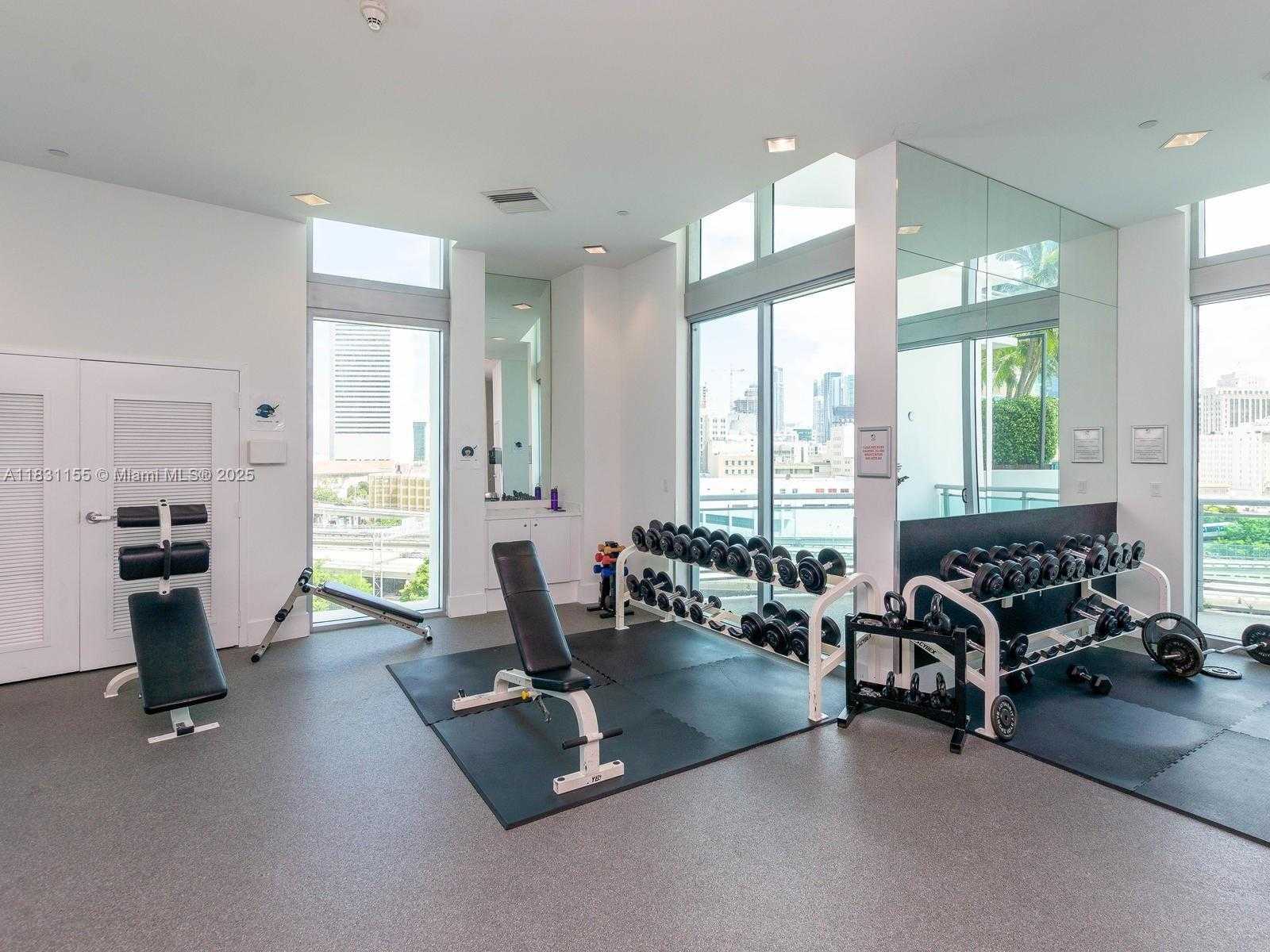 Small Image of 350 SOUTH MIAMI AVE #3302, Miami Number 89