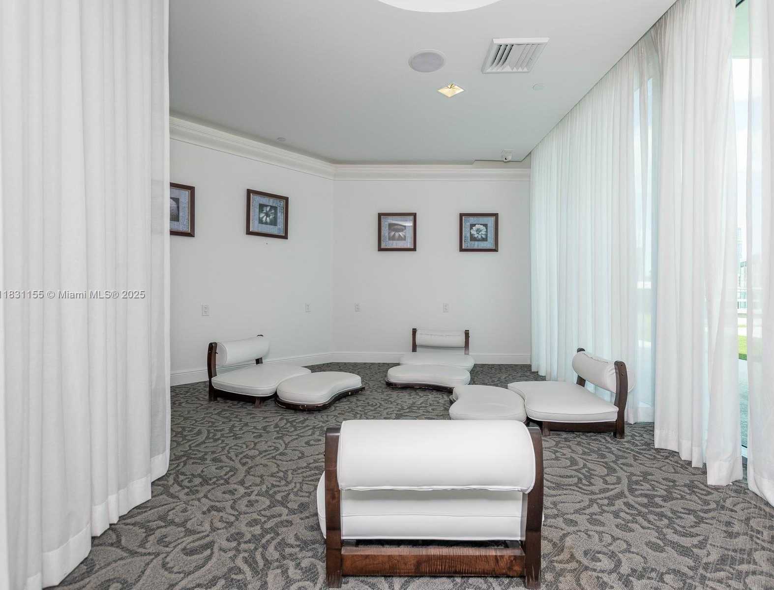 Small Image of 350 SOUTH MIAMI AVE #3302, Miami Number 95