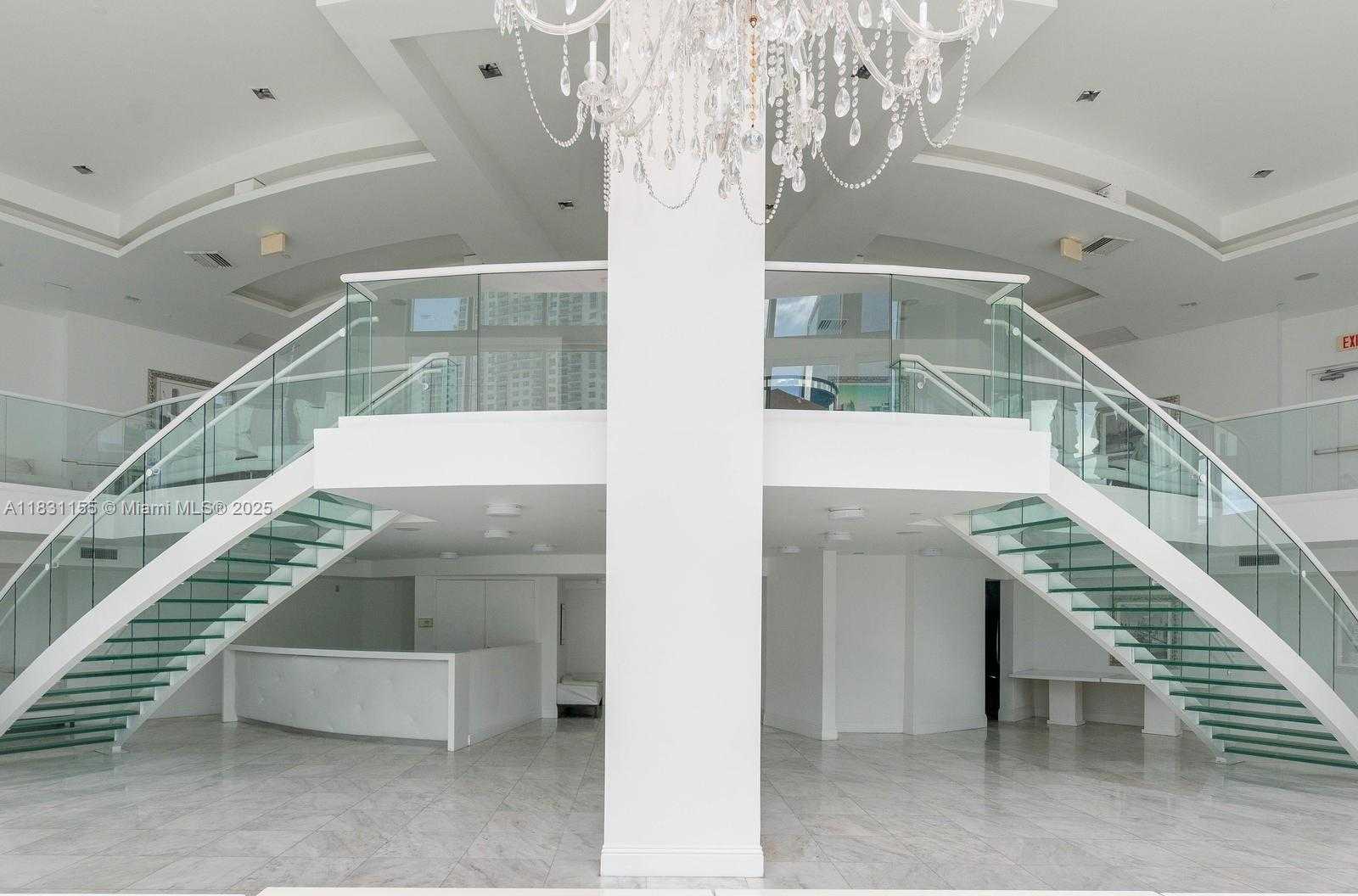 Small Image of 350 SOUTH MIAMI AVE #3302, Miami Number 96