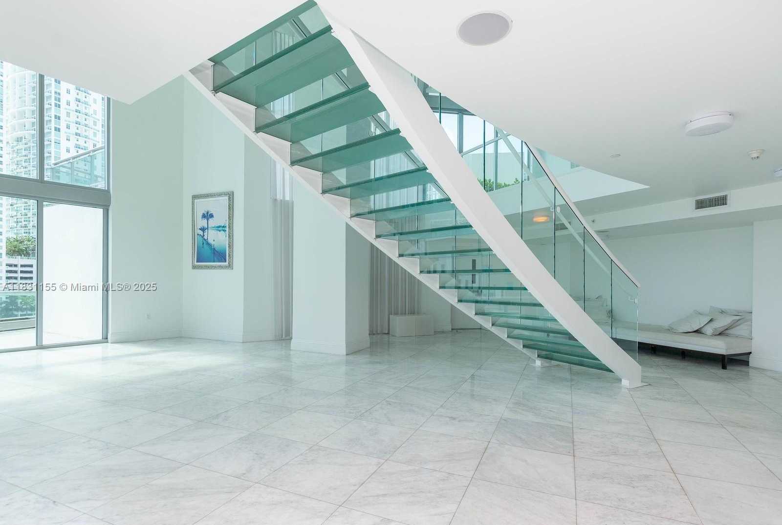 Small Image of 350 SOUTH MIAMI AVE #3302, Miami Number 97