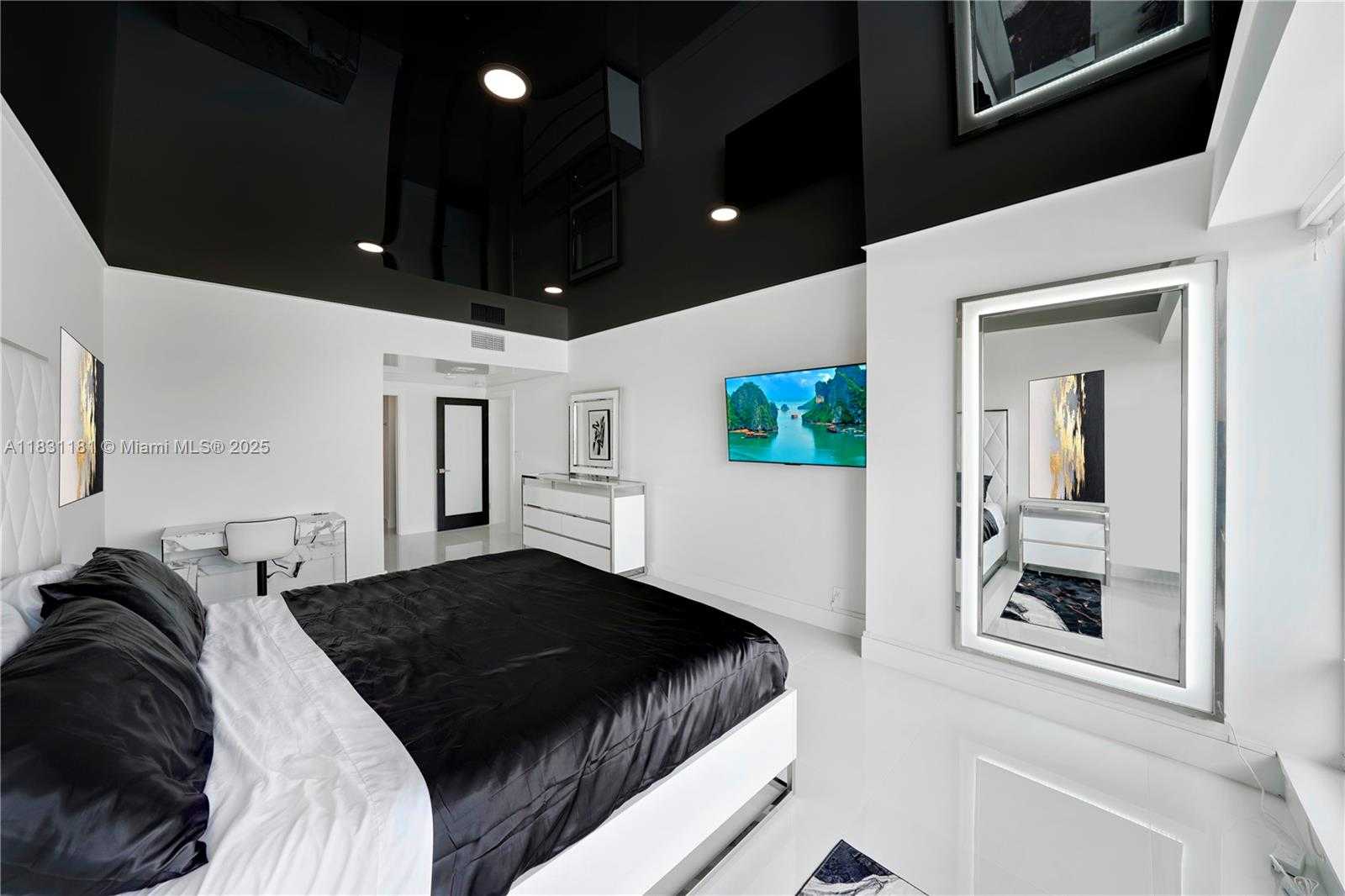 Small Image of 4020 GALT OCEAN DR #1801, Fort Lauderdale Number 25