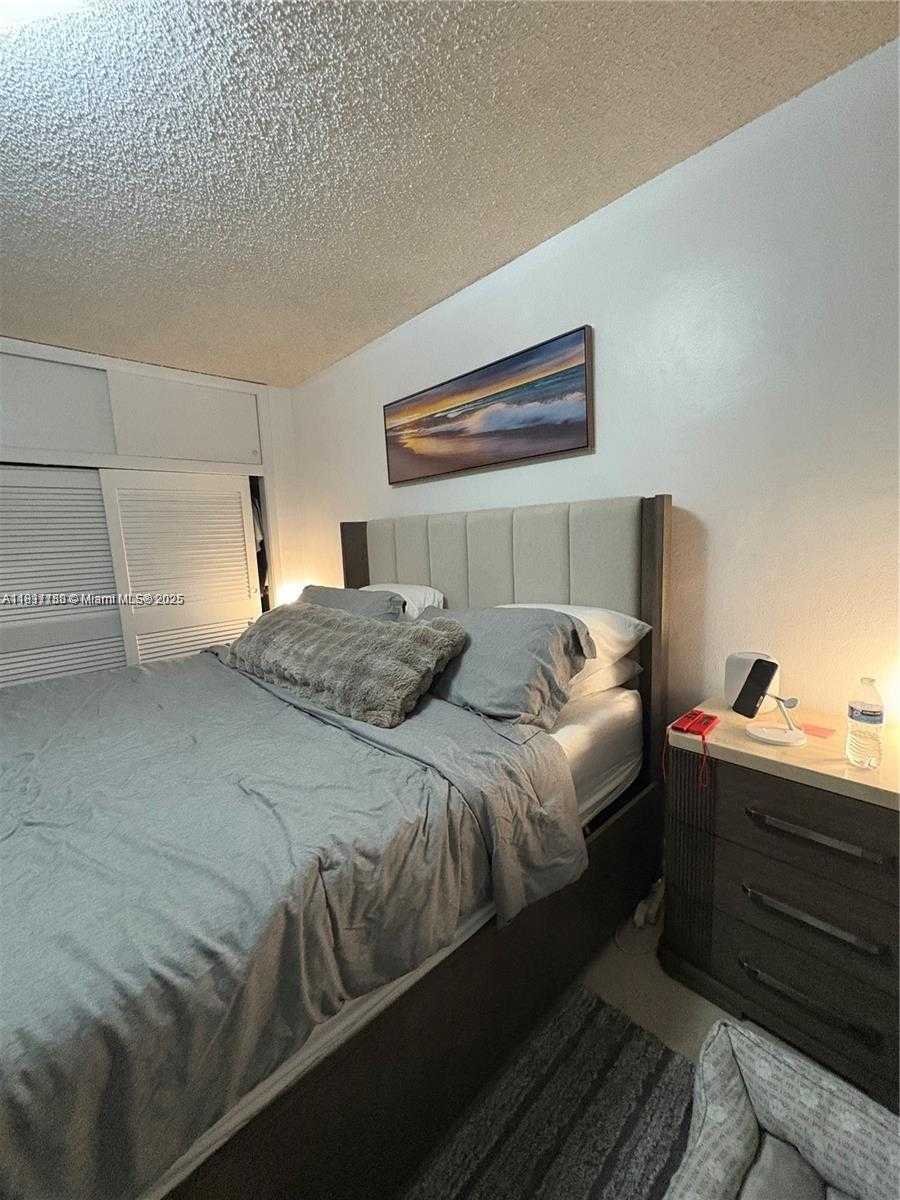 Small Image of 7545 EAST TREASURE DR #4K, North Bay Village Number 10