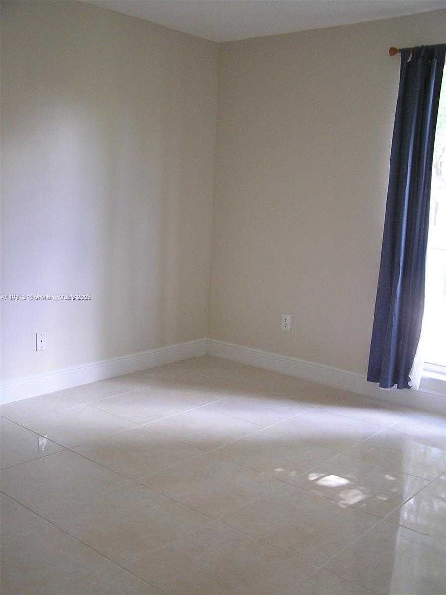 Small Image of 10794 NORTH KENDALL DR #B24, Miami Number 7