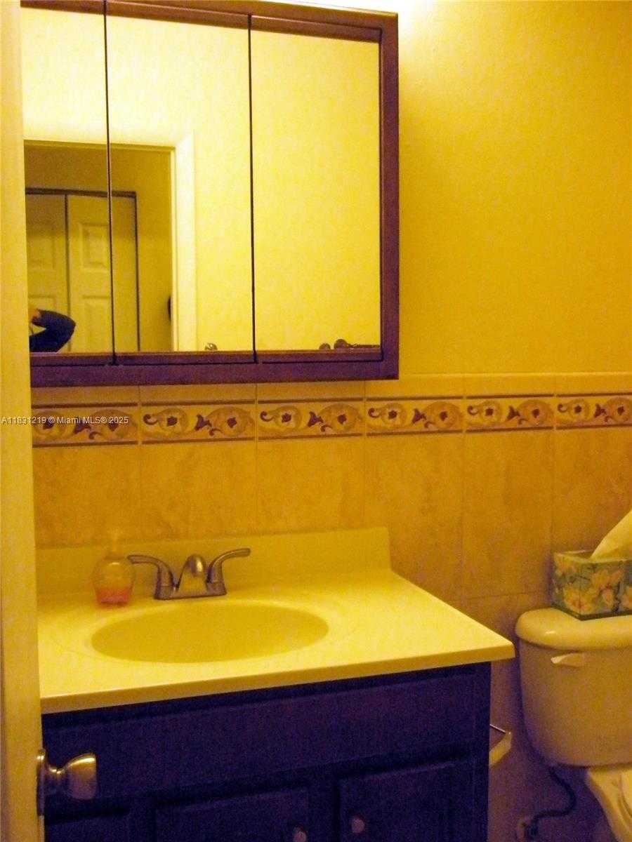 Small Image of 10794 NORTH KENDALL DR #B24, Miami Number 8