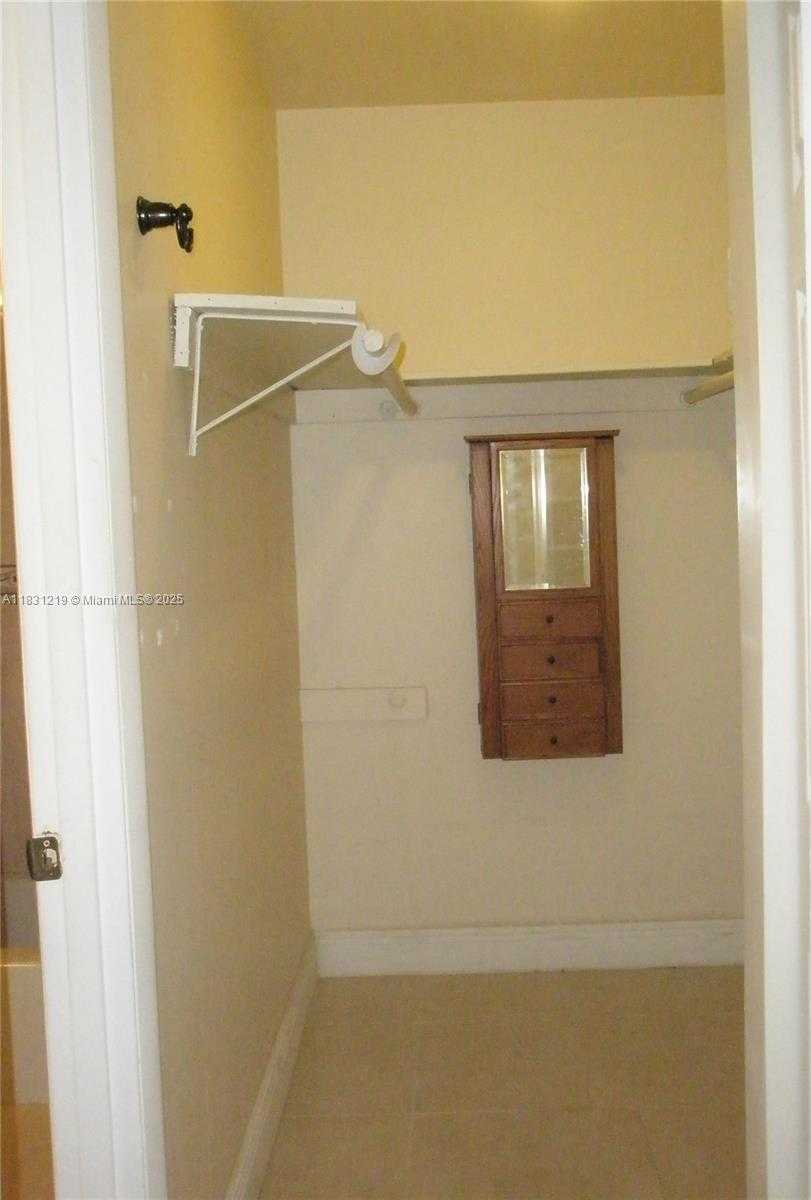 Small Image of 10794 NORTH KENDALL DR #B24, Miami Number 9
