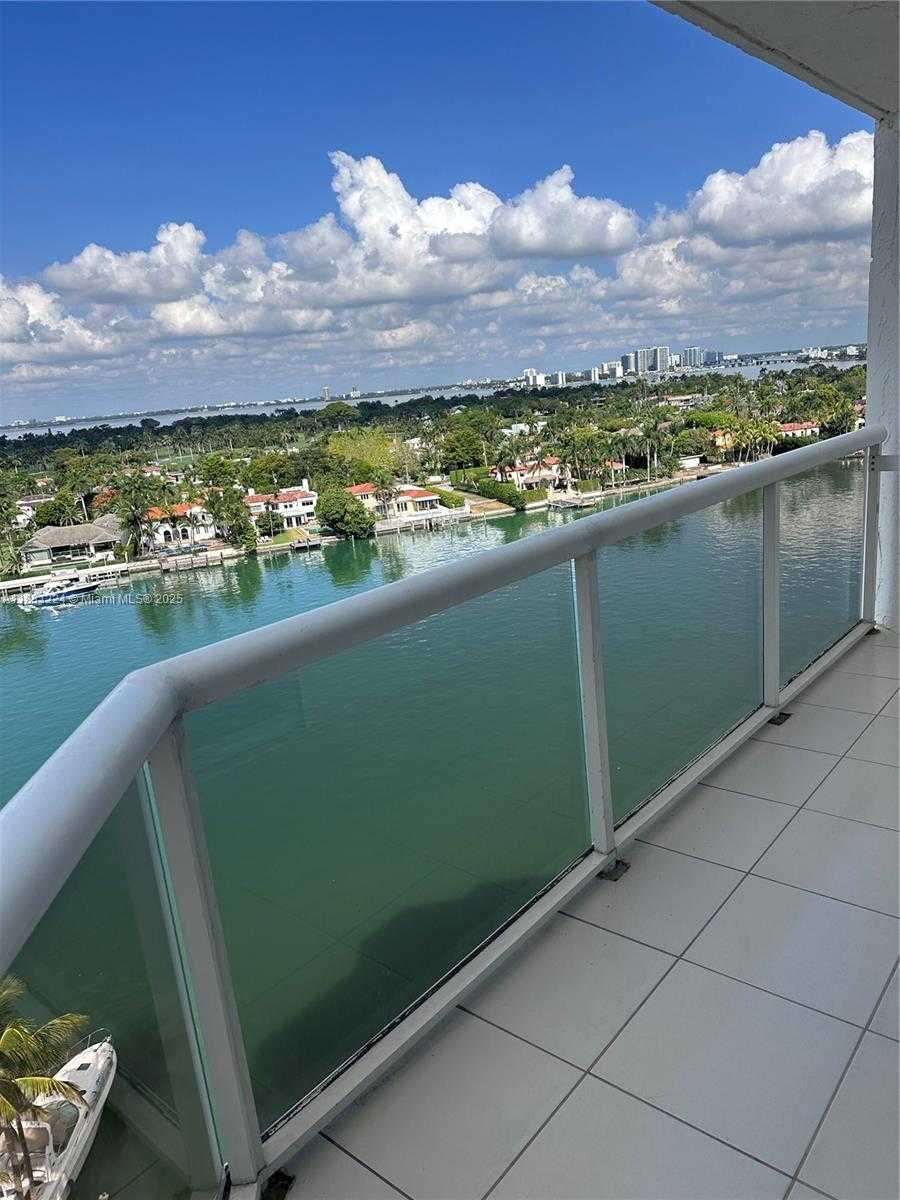 Small Image of 5880 COLLINS AVE #1203, Miami Beach Number 2
