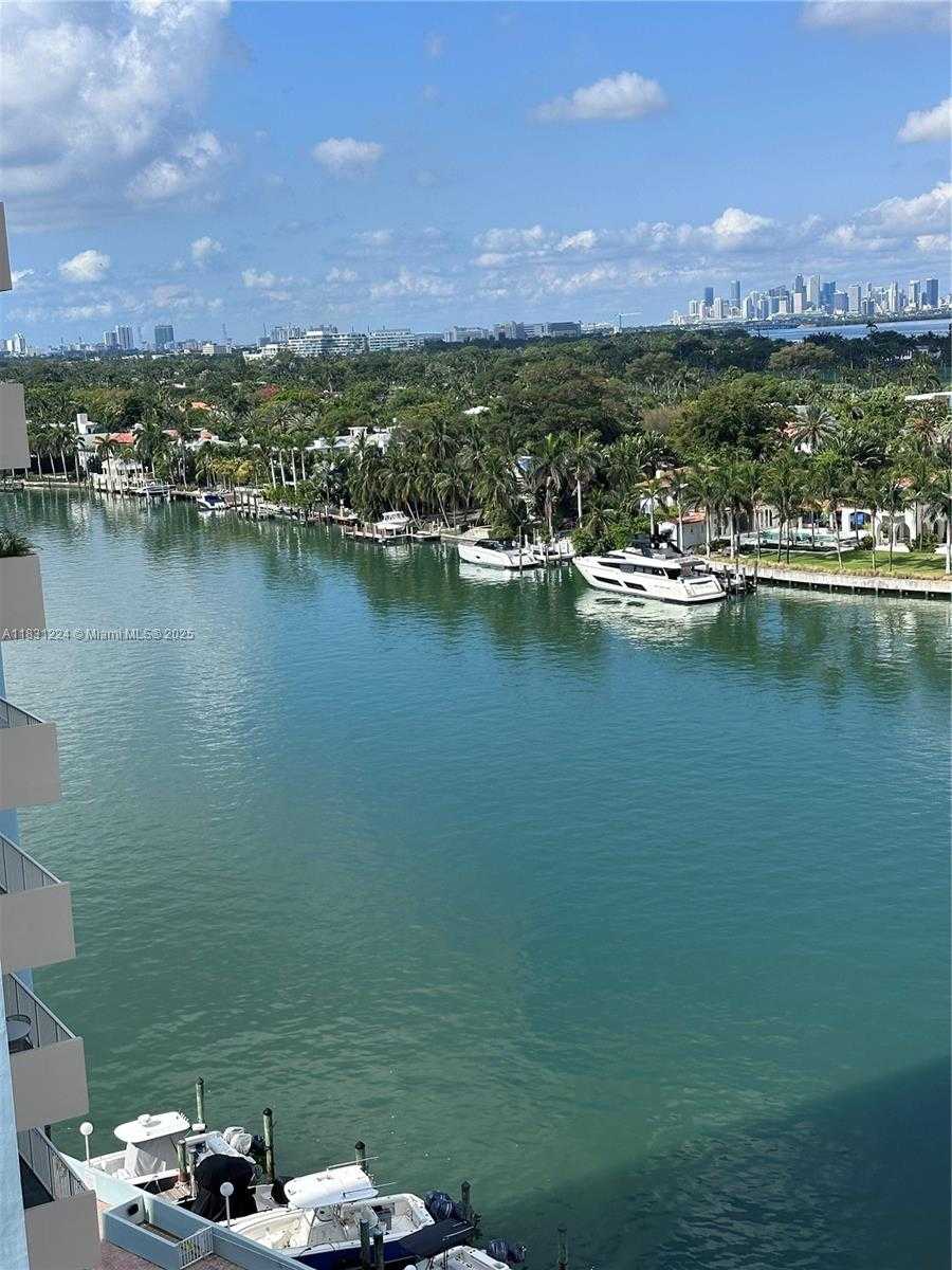 Small Image of 5880 COLLINS AVE #1203, Miami Beach Number 31