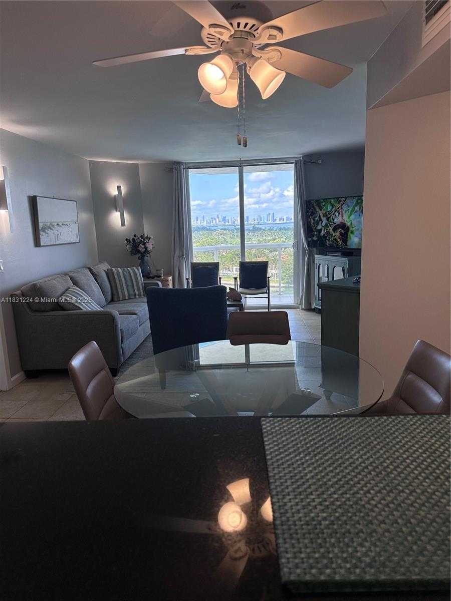 Small Image of 5880 COLLINS AVE #1203, Miami Beach Number 4