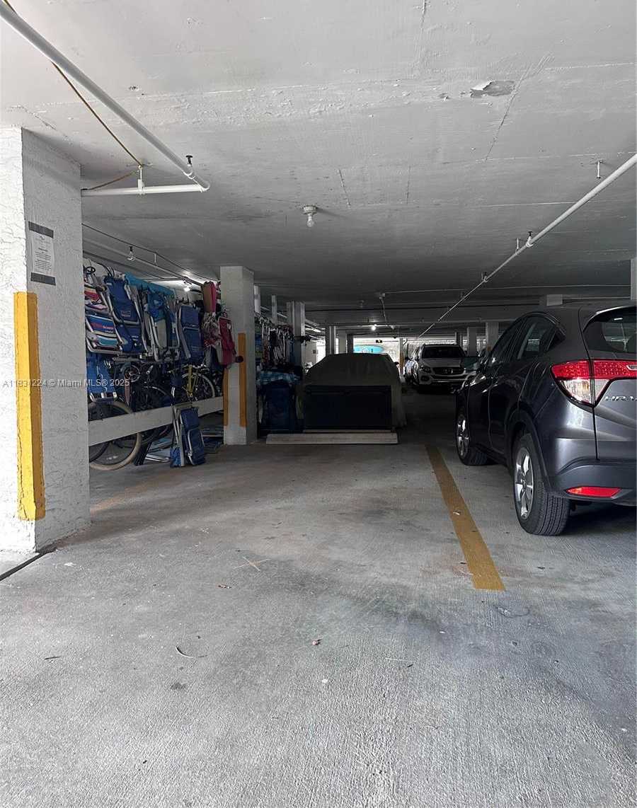 Small Image of 5880 COLLINS AVE #1203, Miami Beach Number 40