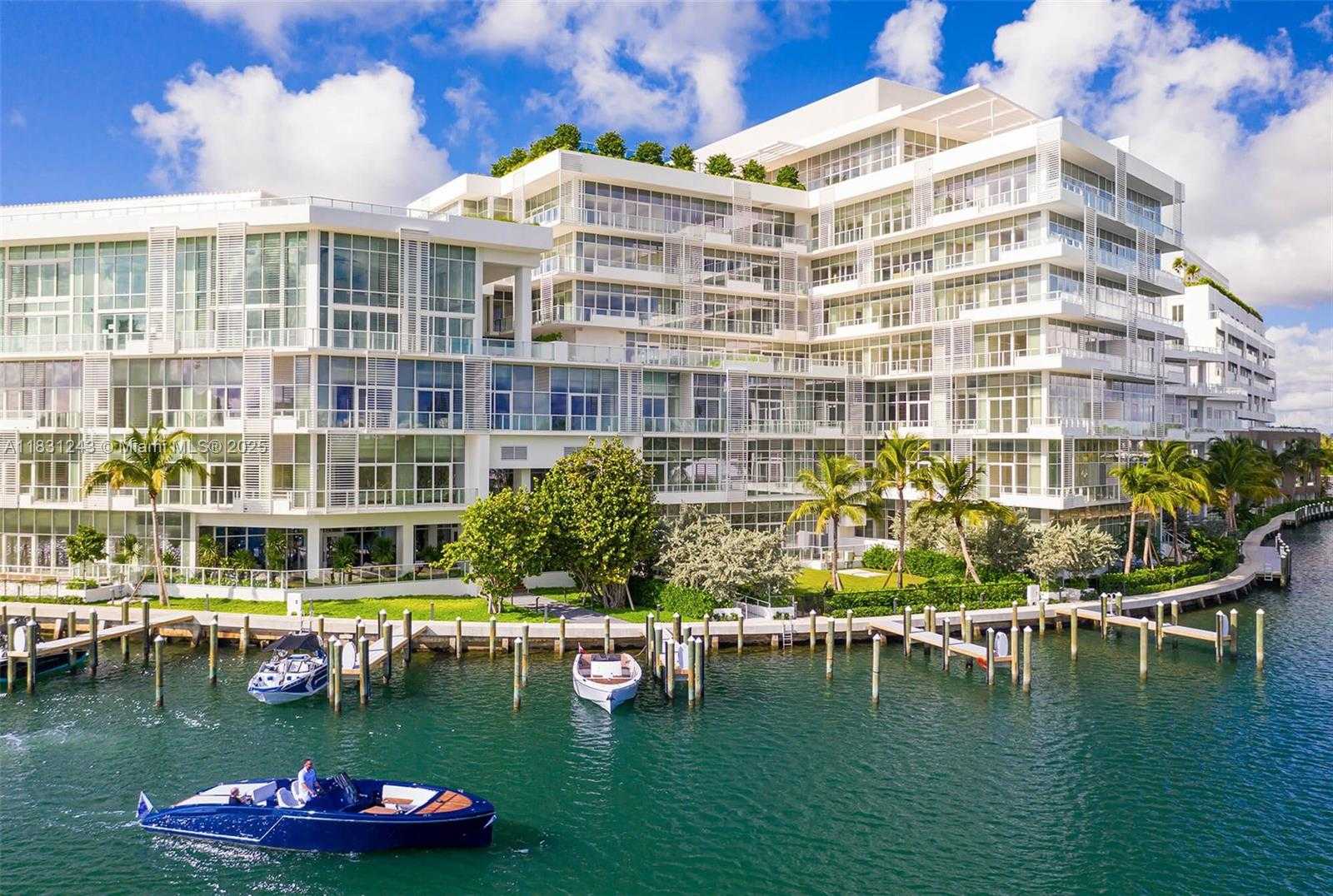 Small Image of 1011 WEST 48TH ST #8, Miami Beach Number 60