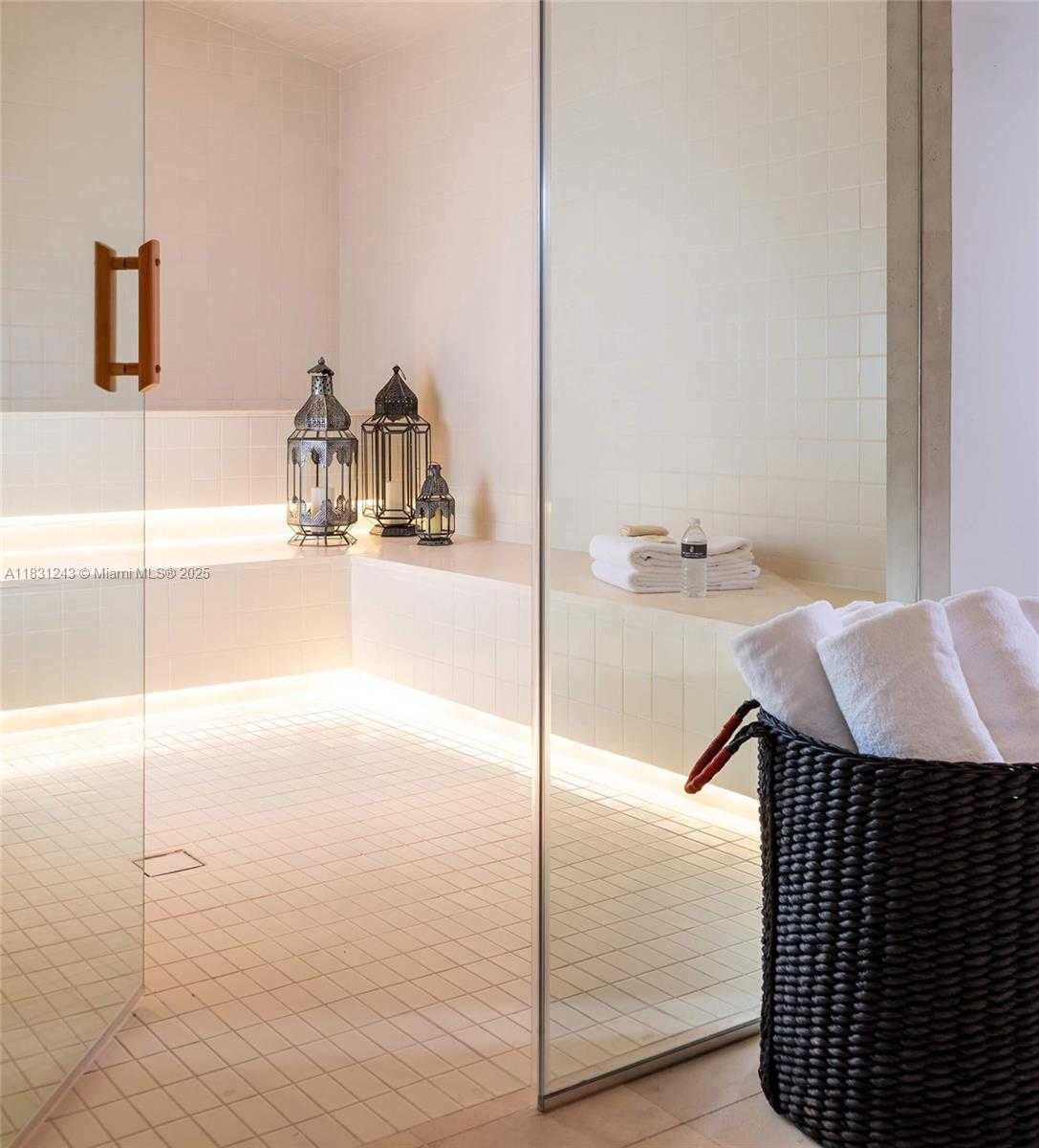 Small Image of 1011 WEST 48TH ST #8, Miami Beach Number 63