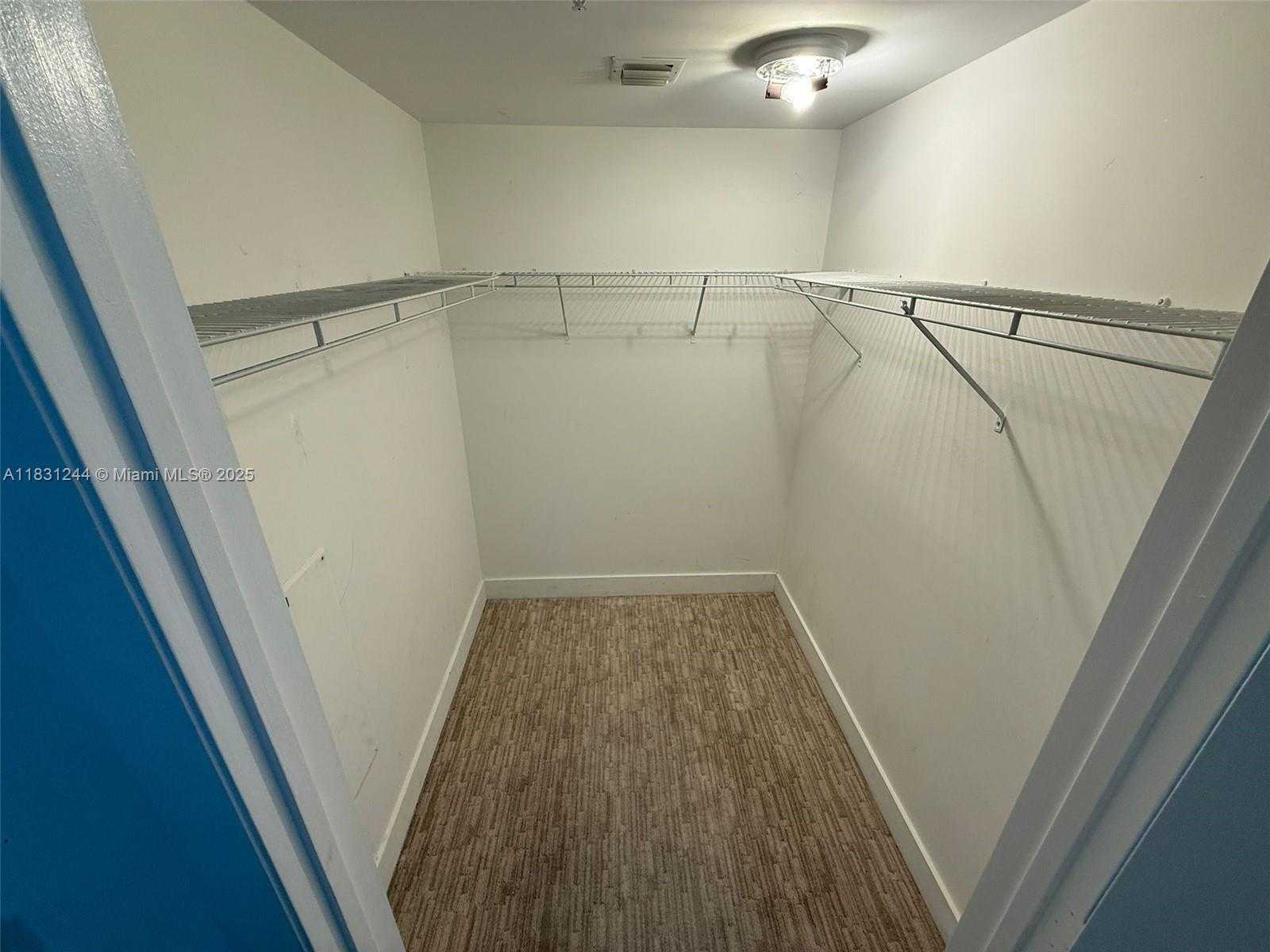 Small Image of 244 BISCAYNE BLVD #908, Miami Number 9