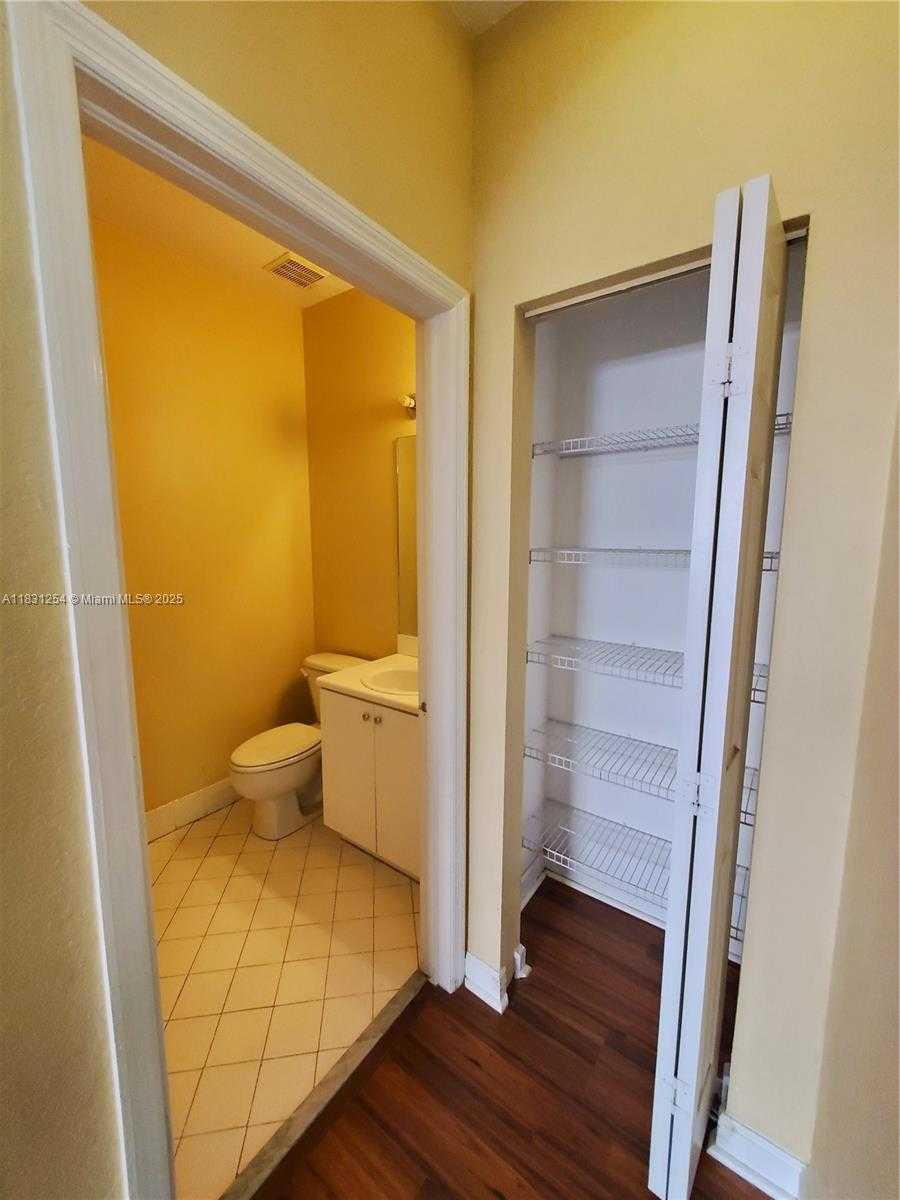 Small Image of 9409 SOUTH WEST 225TH ST, Cutler Bay Number 10