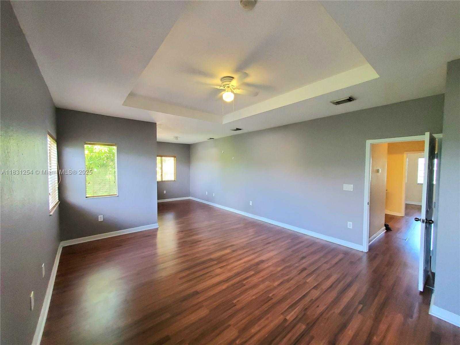 Small Image of 9409 SOUTH WEST 225TH ST, Cutler Bay Number 24
