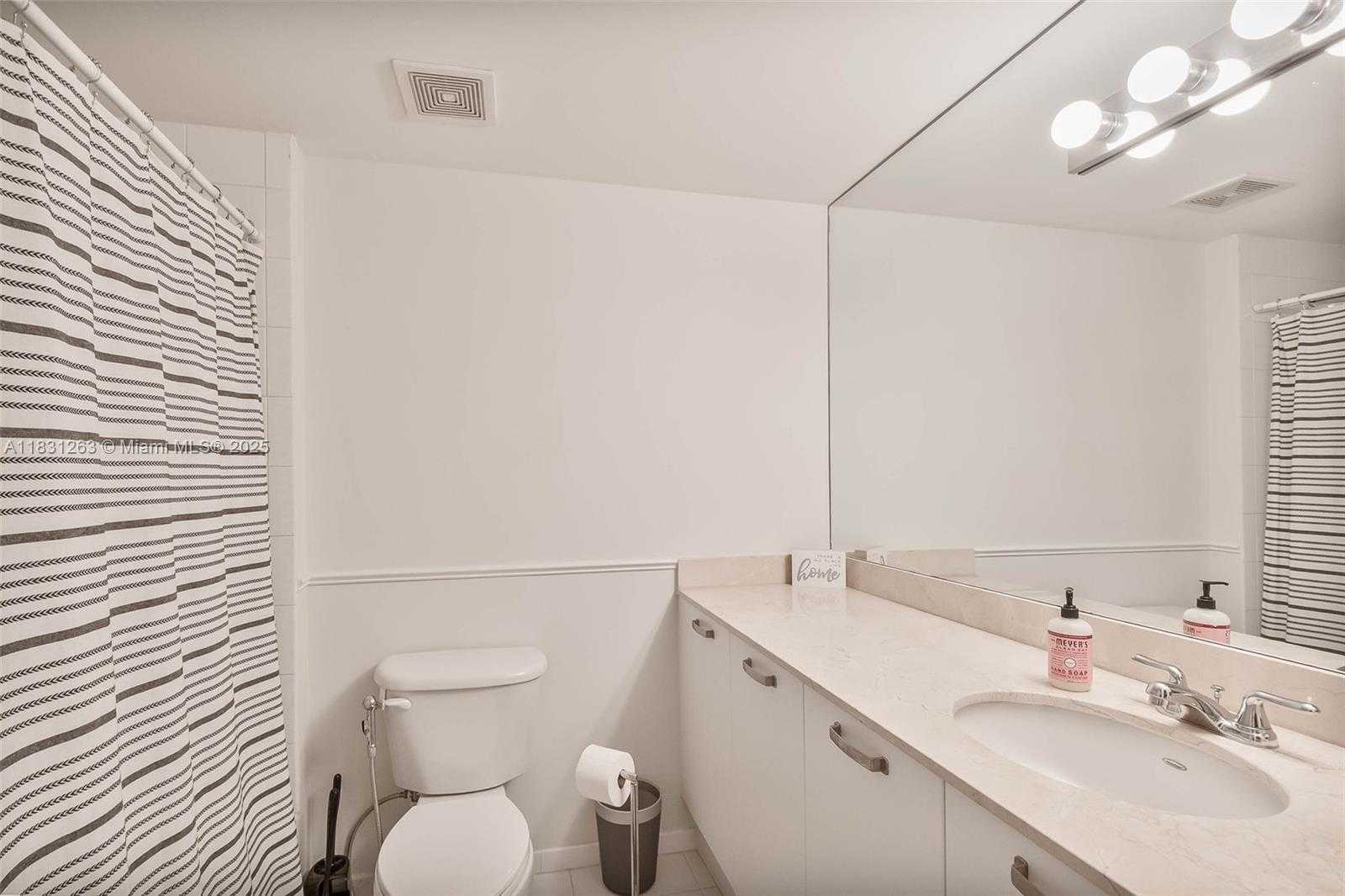 Small Image of 2030 SOUTH DOUGLAS RD #718, Coral Gables Number 10