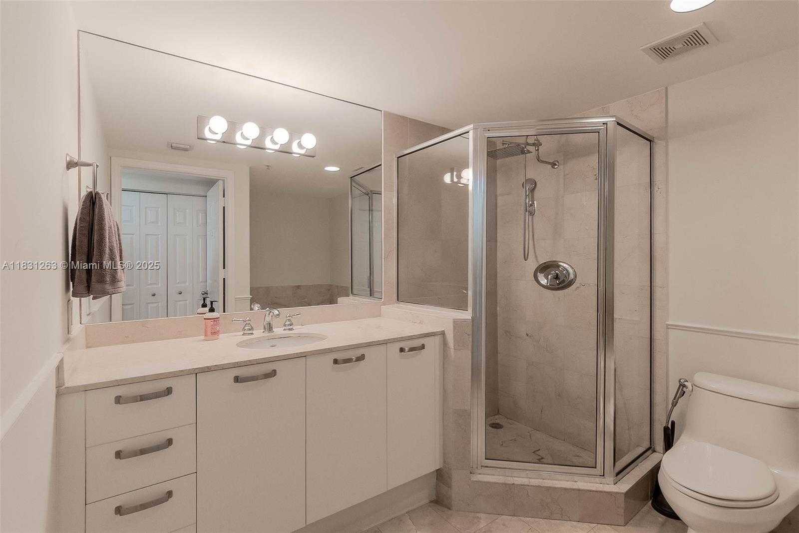 Small Image of 2030 SOUTH DOUGLAS RD #718, Coral Gables Number 12