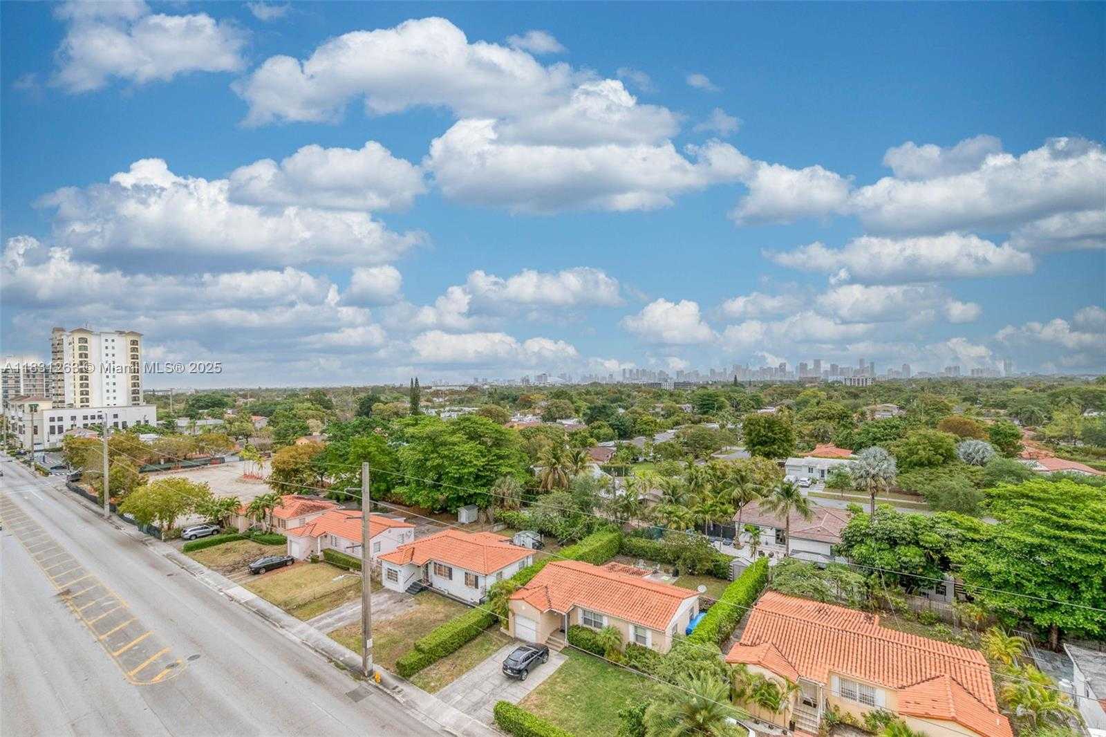 Small Image of 2030 SOUTH DOUGLAS RD #718, Coral Gables Number 15