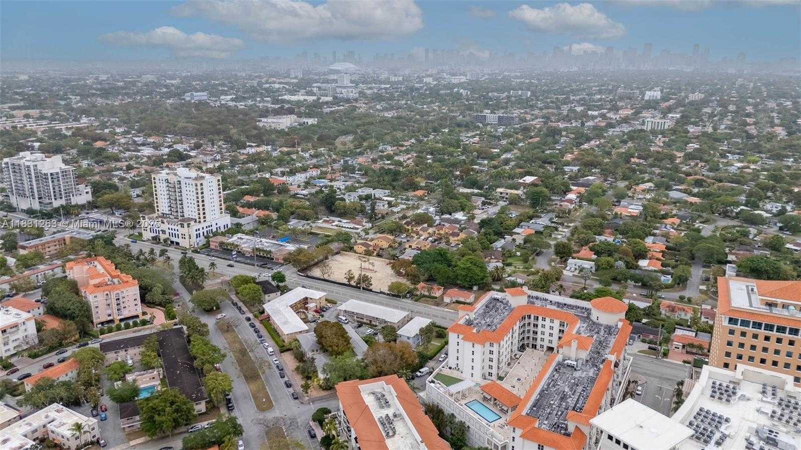 Small Image of 2030 SOUTH DOUGLAS RD #718, Coral Gables Number 38
