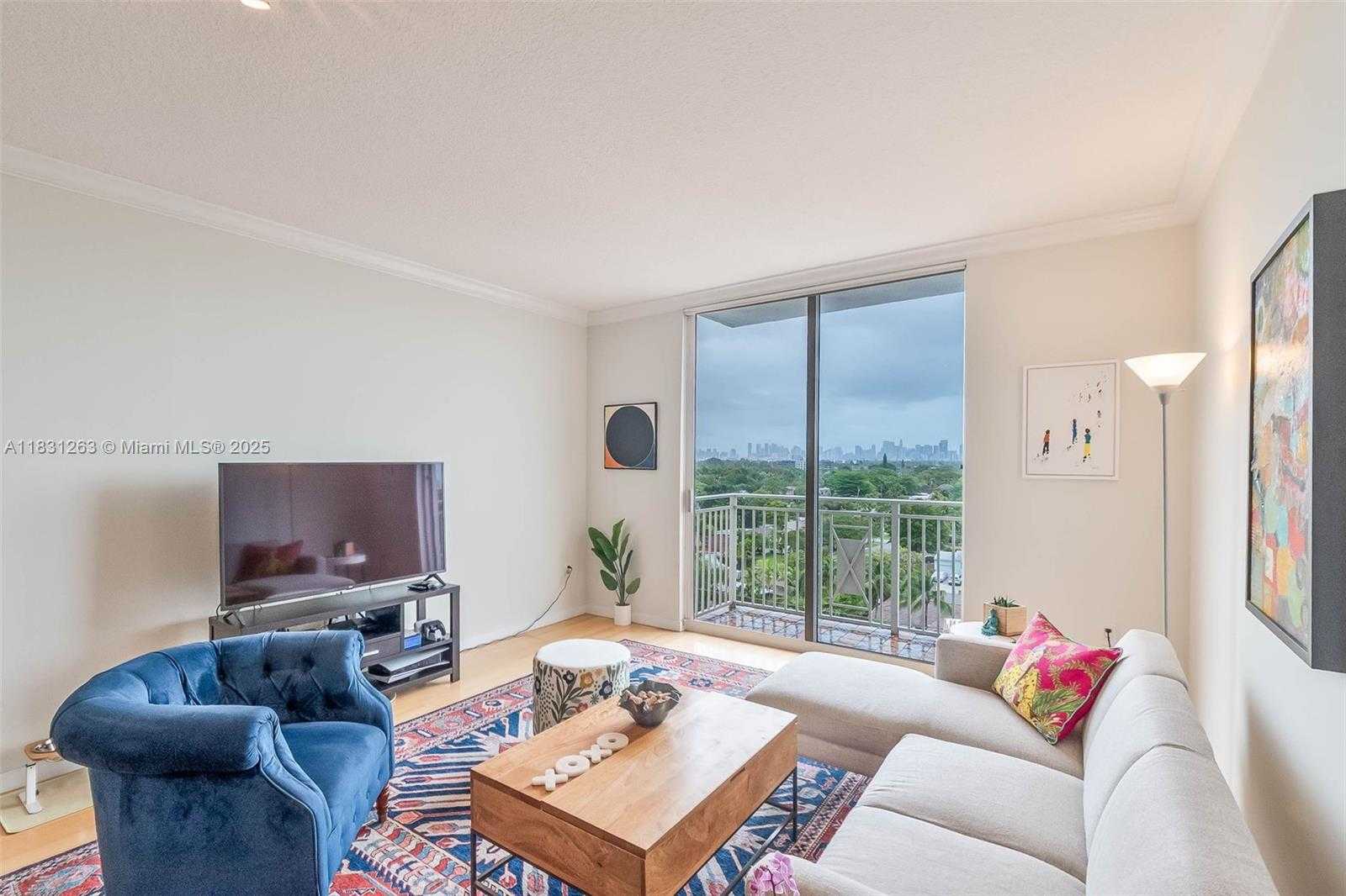 Small Image of 2030 SOUTH DOUGLAS RD #718, Coral Gables Number 6