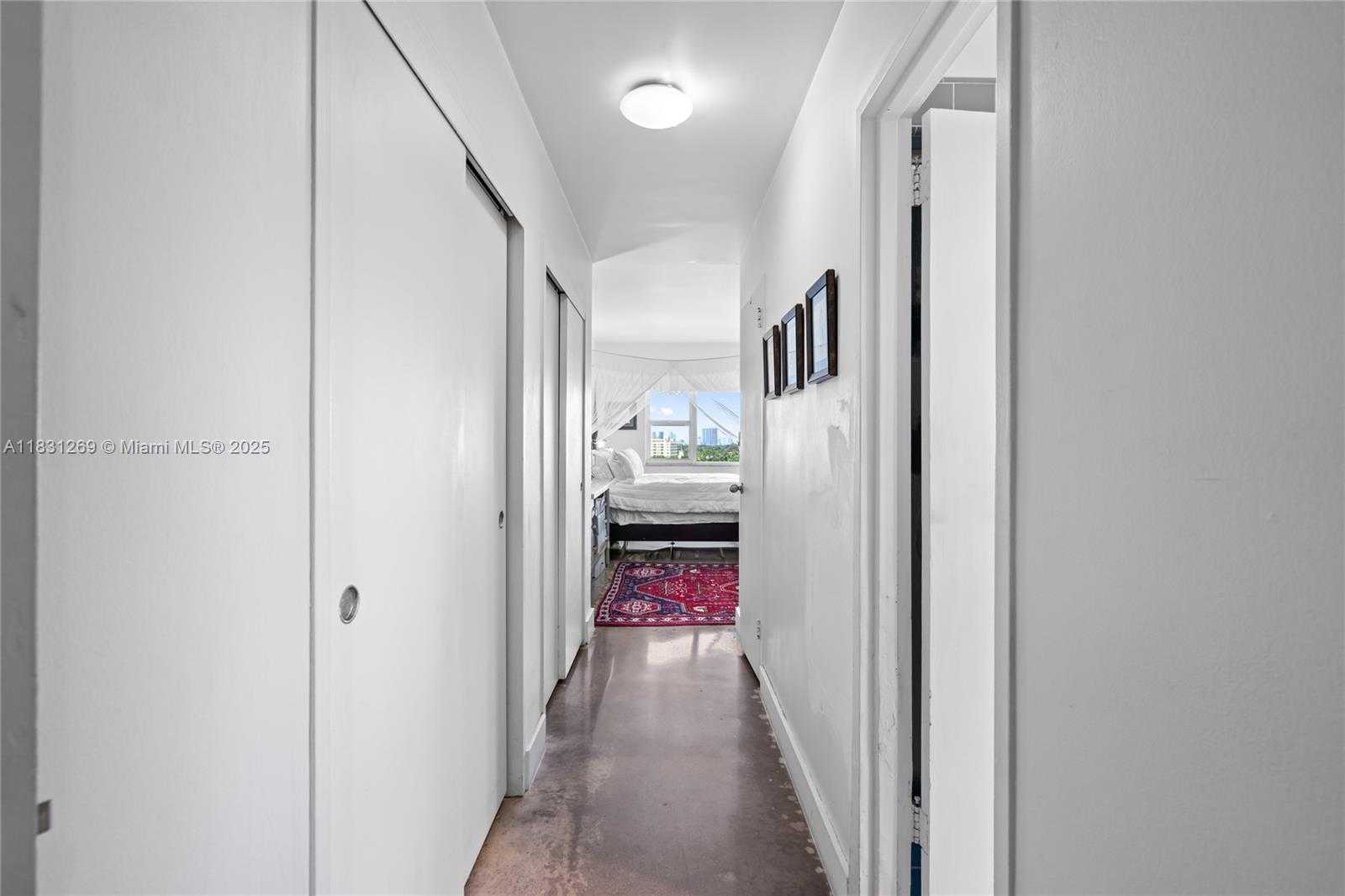 Small Image of 4925 COLLINS AVE #8F, Miami Beach Number 19
