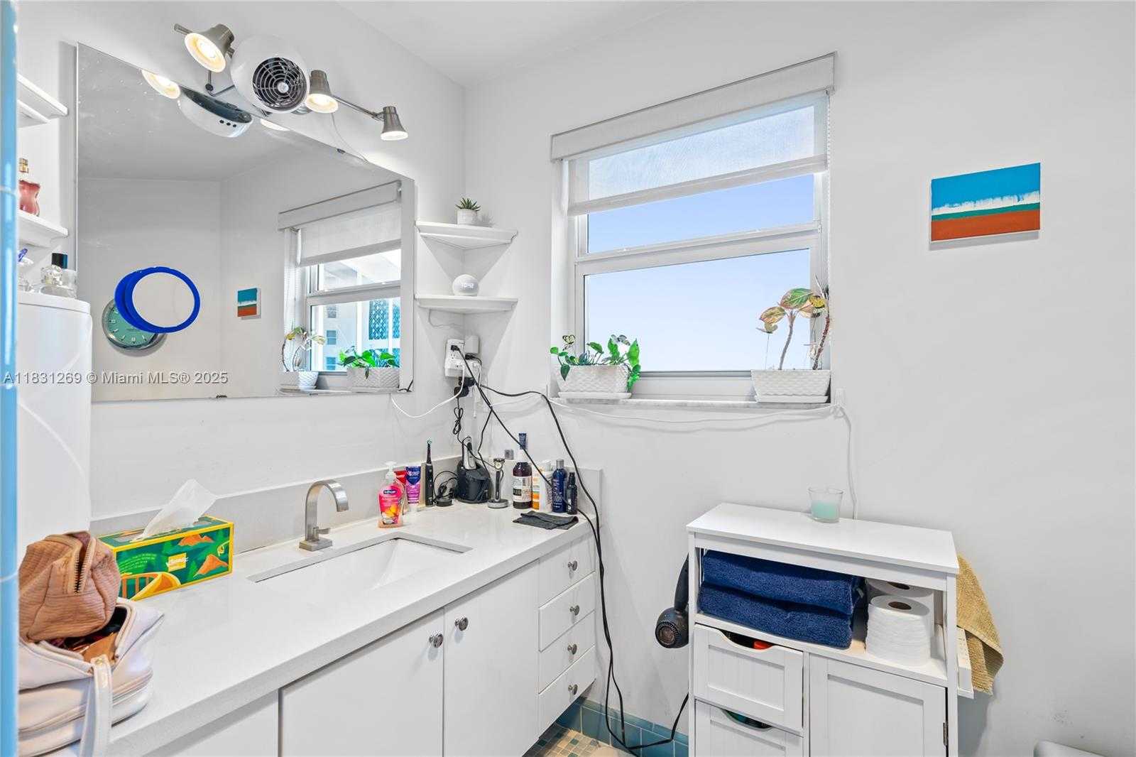 Small Image of 4925 COLLINS AVE #8F, Miami Beach Number 28