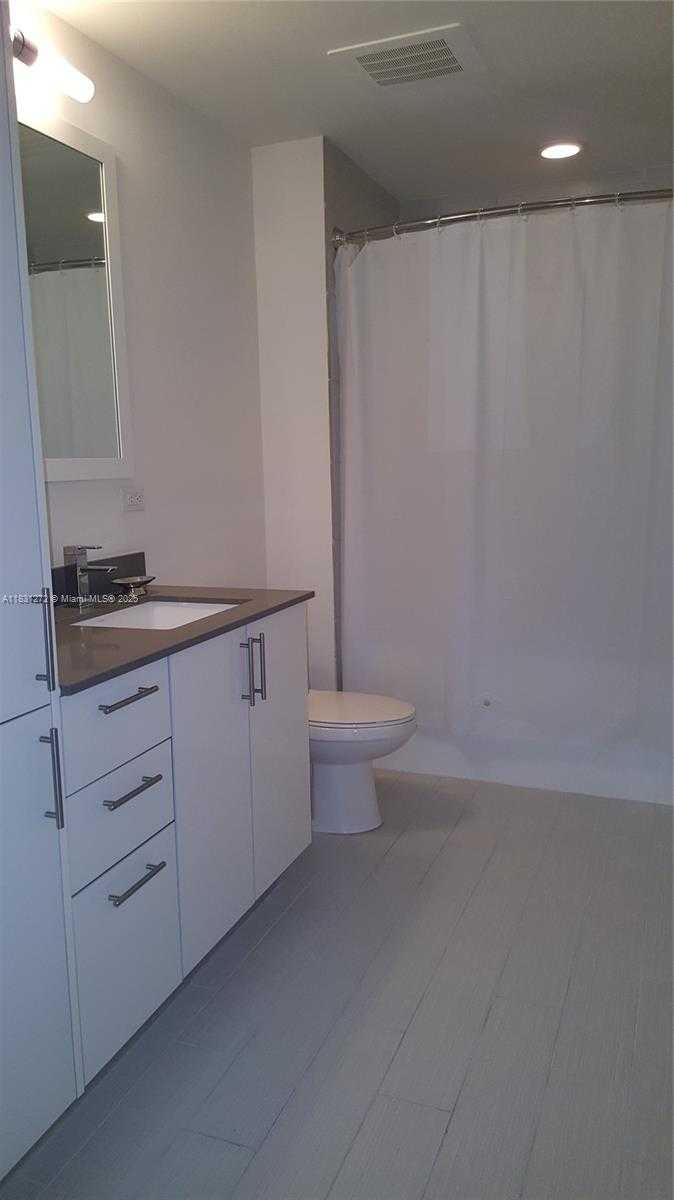 Small Image of 999 SOUTH WEST 1ST AVE #2514, Miami Number 6
