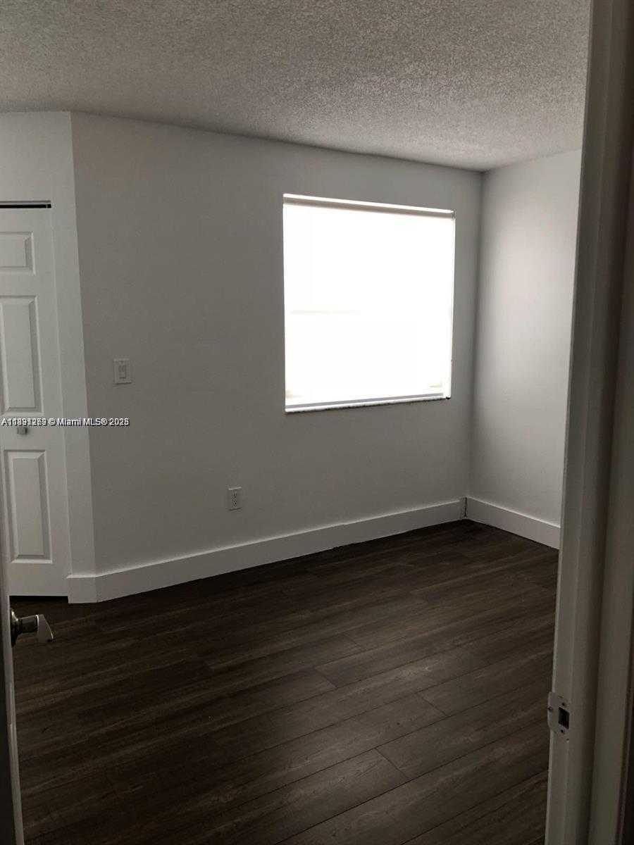 Small Image of 8670 NORTH WEST 6TH LN #4-208, Miami Number 7