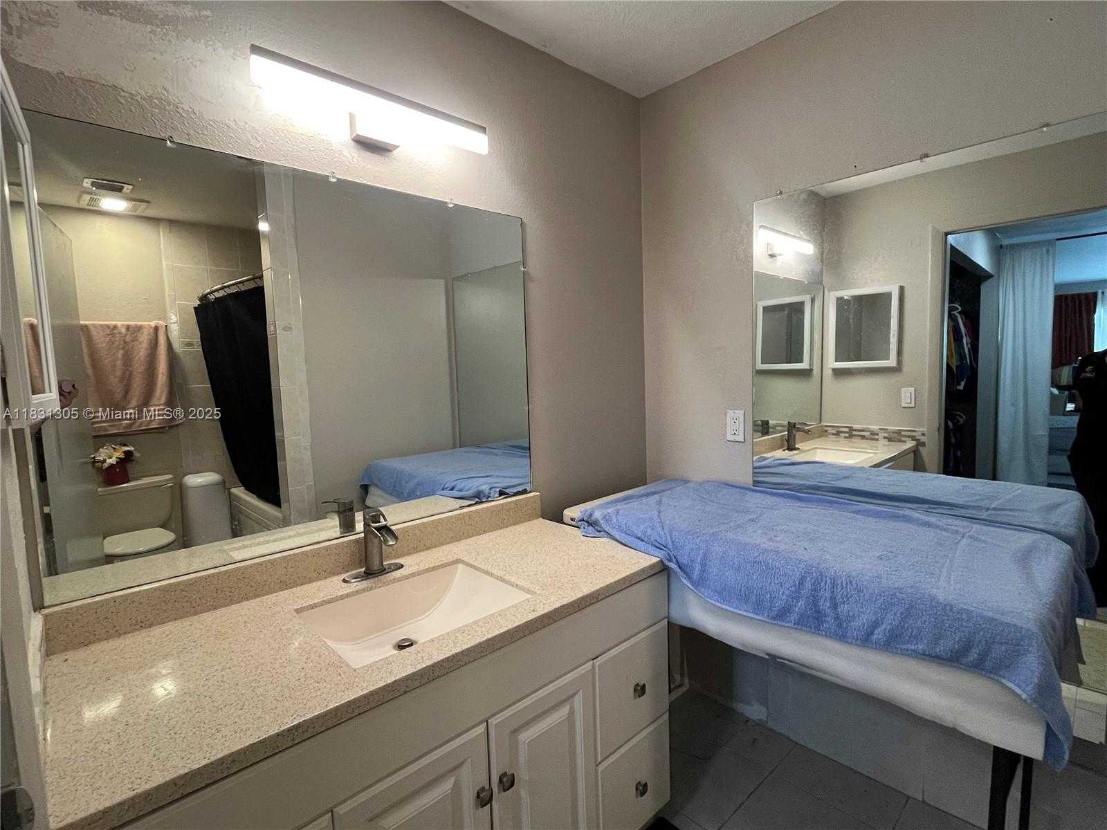 Small Image of 450 NORTH WEST 214TH ST #205, Miami Gardens Number 13