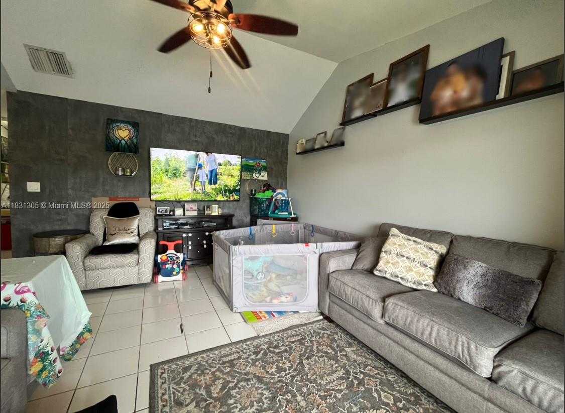 Small Image of 450 NORTH WEST 214TH ST #205, Miami Gardens Number 5