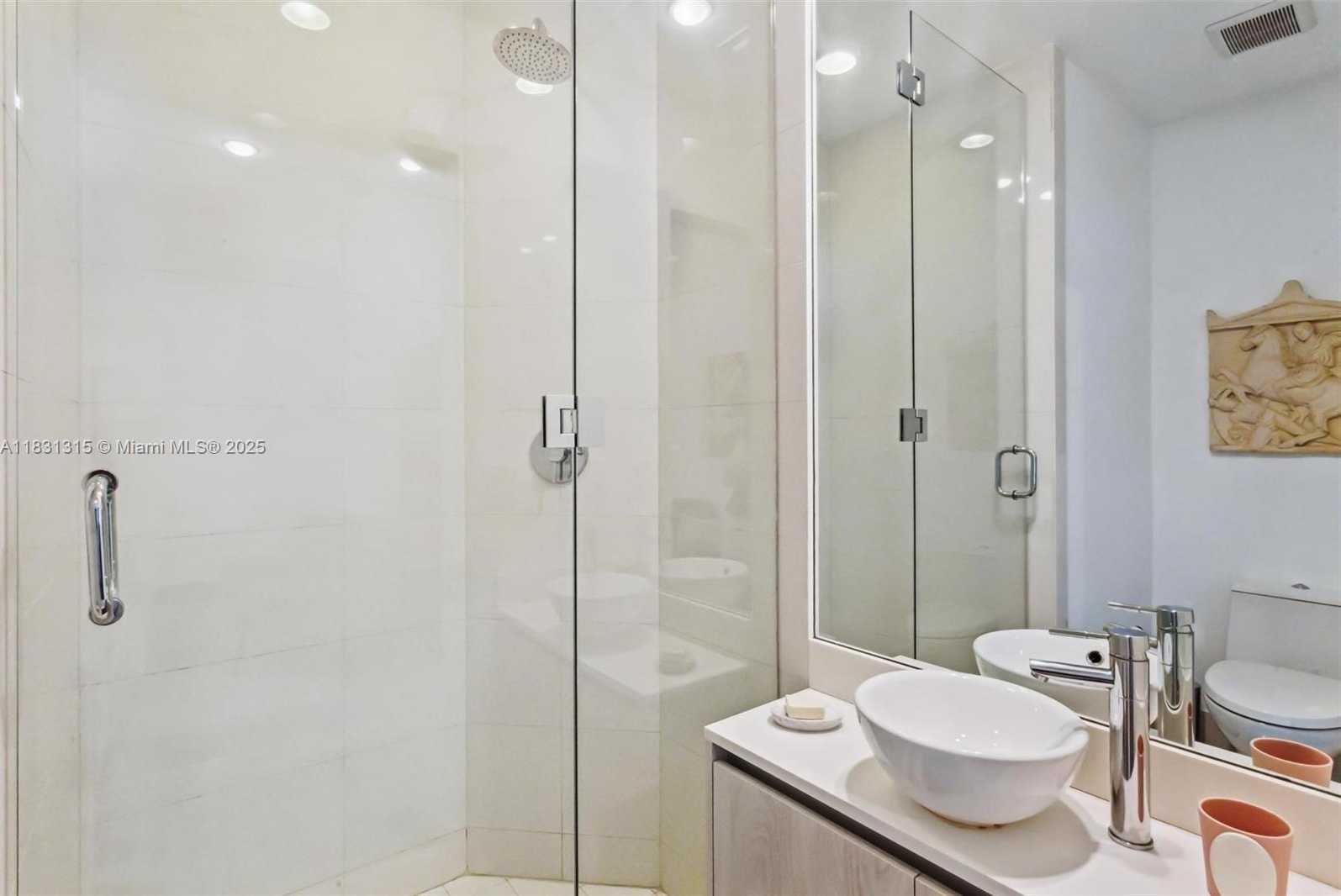 Small Image of 480 NORTH EAST 31 ST #2307, Miami Number 19