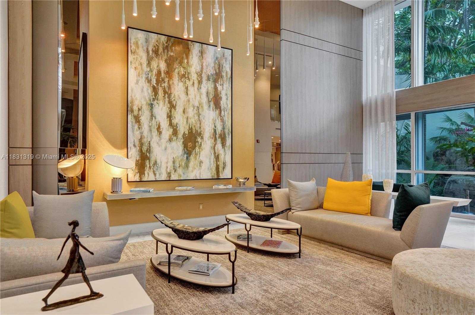 Small Image of 21055 YACHT CLUB DR #1707, Aventura Number 50