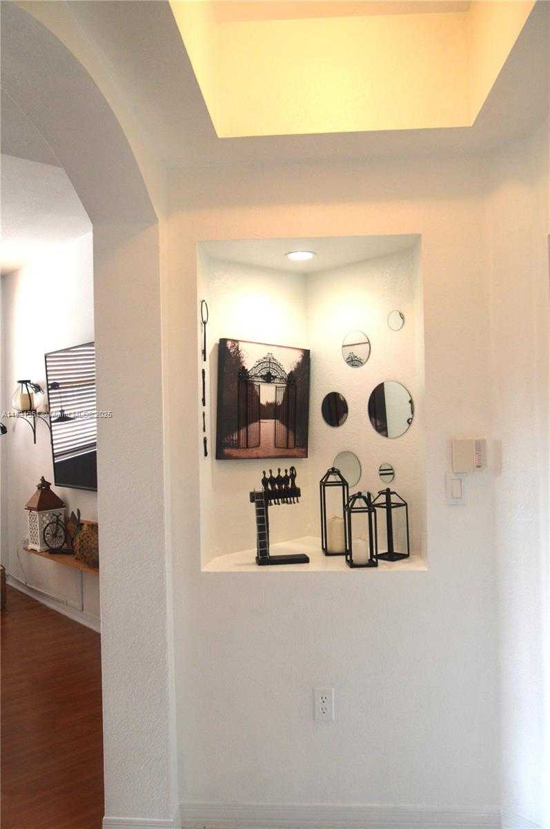 Small Image of 8912 WEST FLAGLER ST #216, Miami Number 6