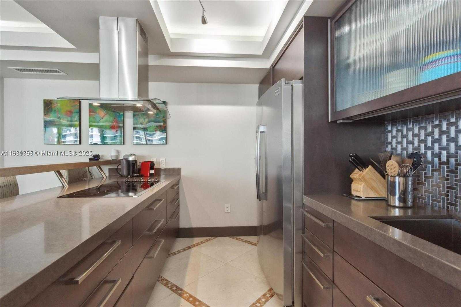 Small Image of 1800 SOUTH OCEAN DR #1810, Hallandale Beach Number 15